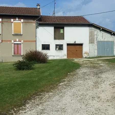 Chez Claudine Сasa de vacaciones *